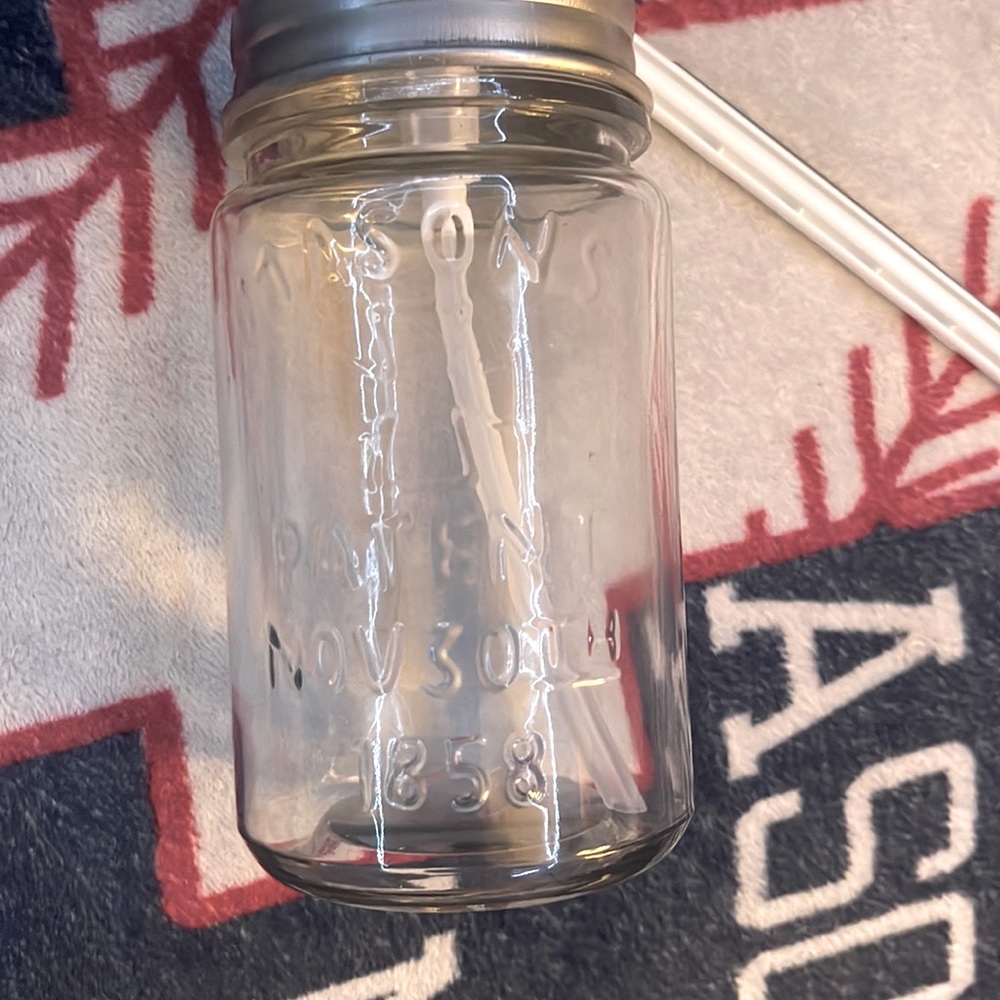 Mason jar (glass)